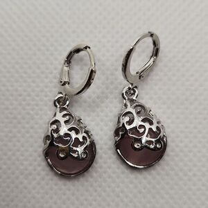 Vintage Pink Droplet‎ Shaped Earrings NWT